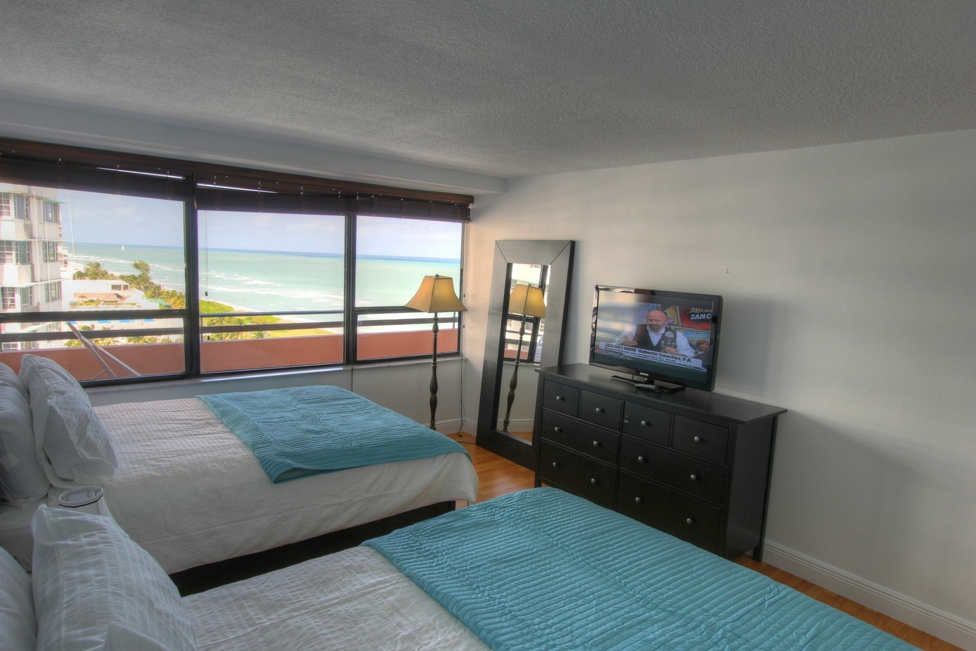 Private Apartments By Vacations On Маями Бийч Екстериор снимка